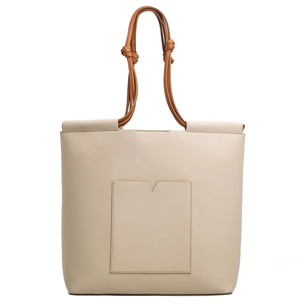 von Holzhausen
The Market Tote - Oat and Caramel